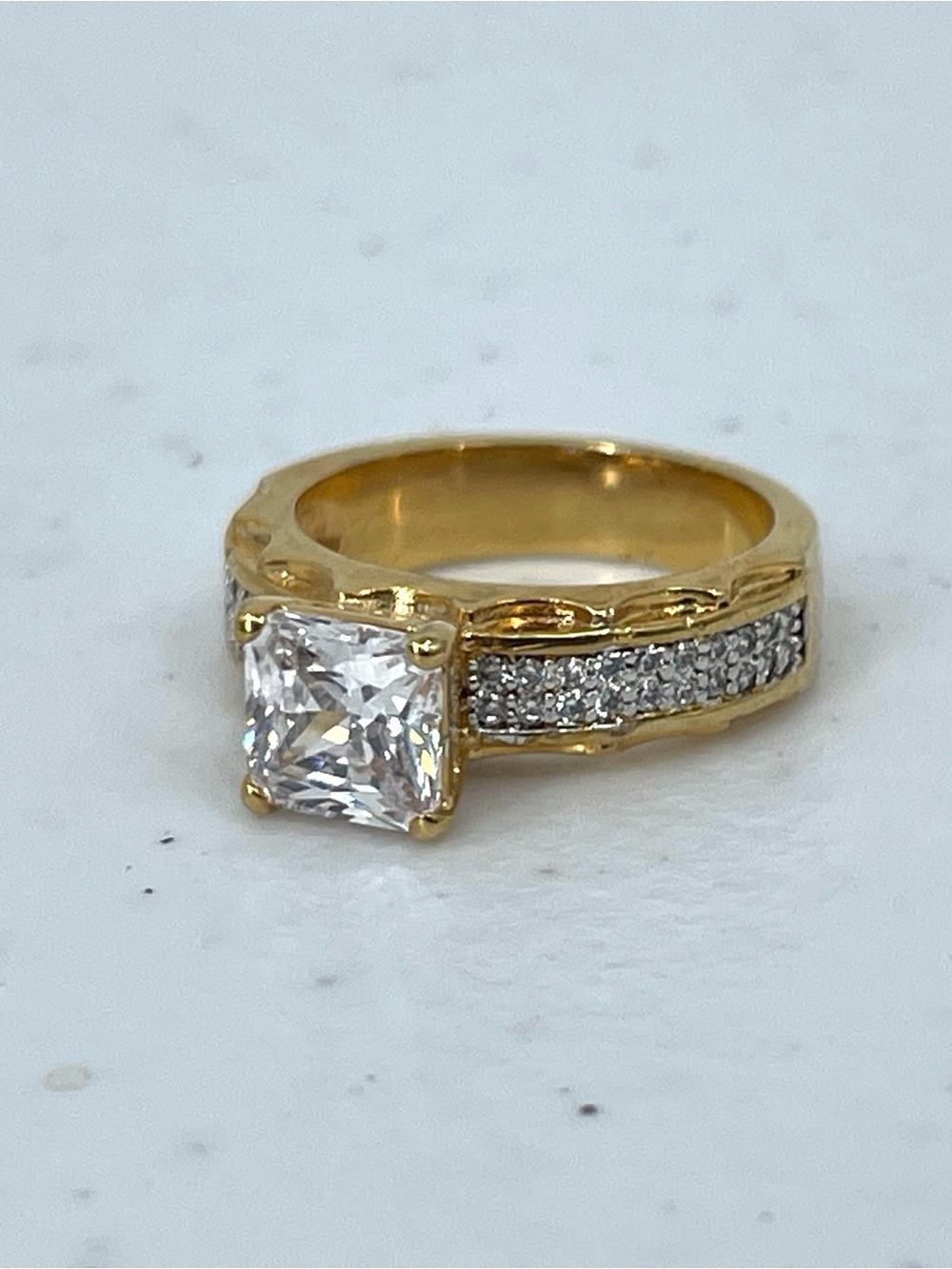 Seta gold toned diamond stone engagement ring